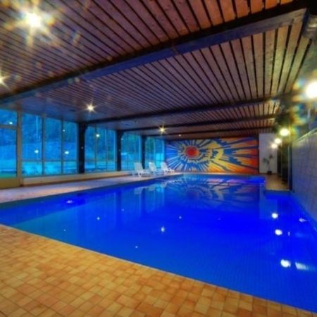 Moderne Dachwohnung Naehe Zermatt Mit Balkon Täsch Dış mekan fotoğraf